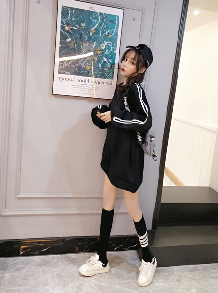 Μακρύ και φαρδύ γυναικείο φούτερ  σε τρία χρώματα