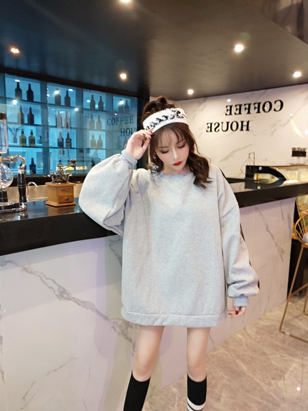 Μακρύ και φαρδύ γυναικείο φούτερ  σε τρία χρώματα