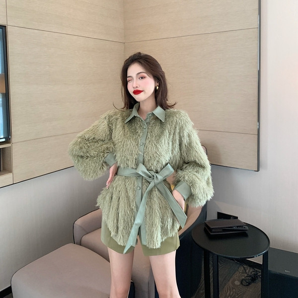 Modern női kabát műbőr gallérral - két színben