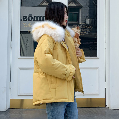 Modern női kabát zsebekkel, többféle színben