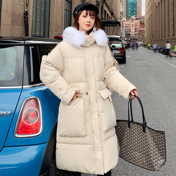 Hosszú női téli kabát zsebekkel, négy színben