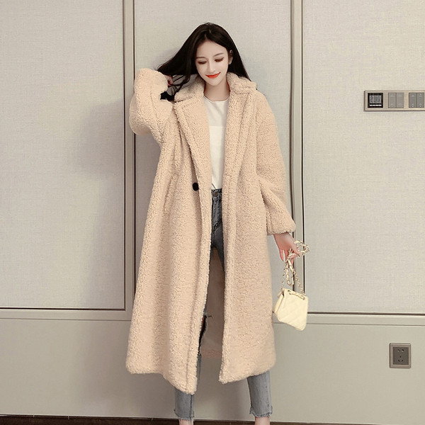 Palton lung și gros în roz, albastru și bej