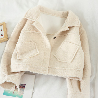 Γυναικείο κοντό παλτό με τσέπες σε πράσινο, μπεζ, λευκό και ροζ χρώμα