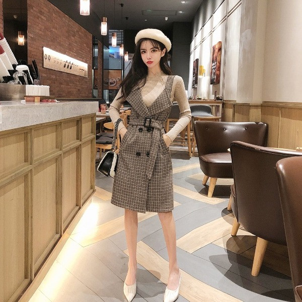 Set de bluză de damă cu guler polo și rochie în carouri