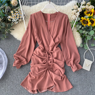 Γυναικείο φόρεμα με λαιμόκοψη και δεσμούς σε διάφορα χρώματα