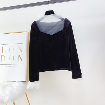 Μοντέρνα γυναικεία βελούδινη μπλούζα με τούλι σε μαύρο χρώμα