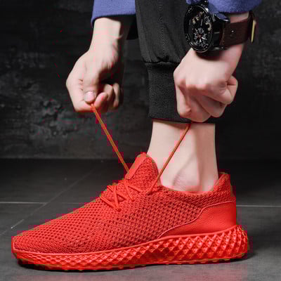 Tenisi casual barbatesti cu talpa plate in negru, alb si rosu