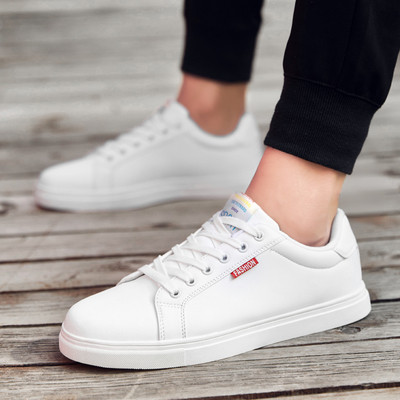 Adidasi casual barbatesti cu talpa plata din piele ecologica in alb si negru