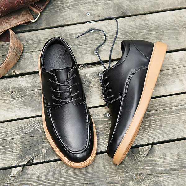 Pantofi barbatesti eleganti din piele ecologica cu sireturi cu talpa neagra si bej