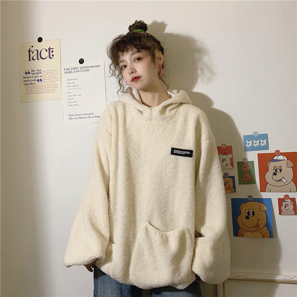 Γυναικείο  χνουδωτό φούτερ με τσέπες και κουκούλα σε δύο χρώματα