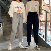 Γυναικείο αθλητικό παντελόνι σε γκρι και μαύρο χρώμα με ελαστική μέση