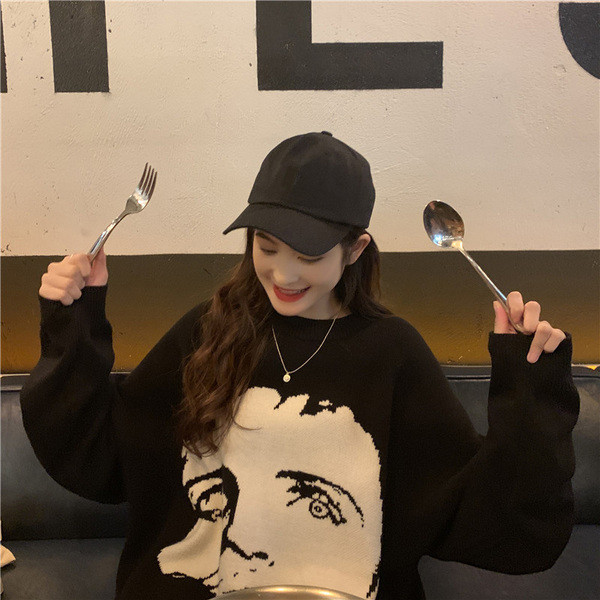 Női hosszú pulóver két színben széles modell