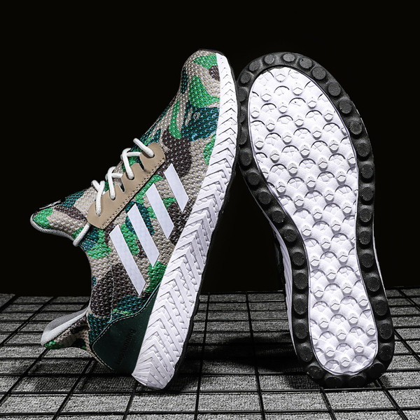 Adidasi casual barbatesti cu talpa plate si model de camuflaj