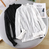 Bluză casual de damă din dantelă cu guler înalt în alb și negru