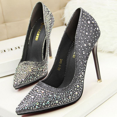Elegáns női magassarkú cipő és köves hat színben