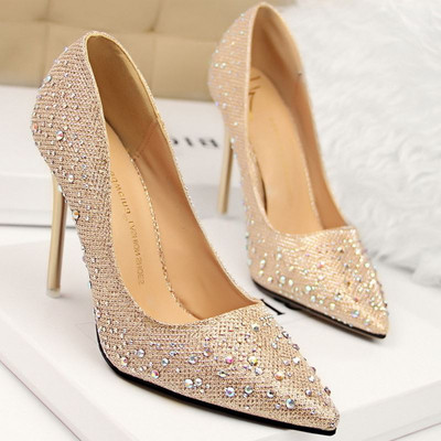 Elegáns női magassarkú cipő és köves hat színben