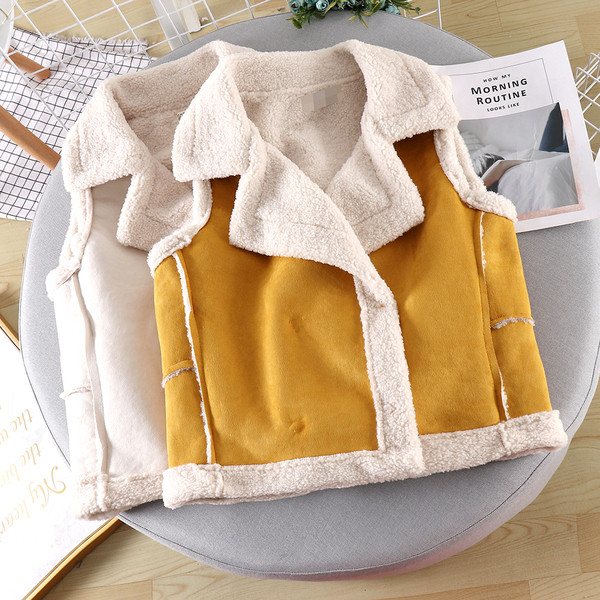 Vesta casual dama cu nasturi in diferite culori