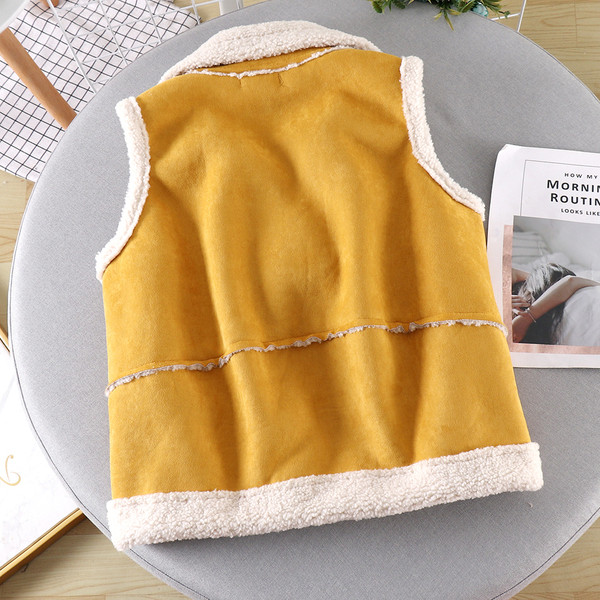 Vesta casual dama cu nasturi in diferite culori