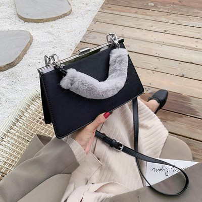 Μοντέρνα γυναικεία τσάντα μεμεταλλικό στοιχείο σε διάφορα χρώματα