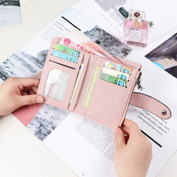 Poșetă zilnică de damă cu nasturi în roz, verde, negru, gri și albastru