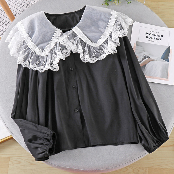 Modern női ing gallérral és csipkével fehér és fekete színben