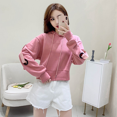 Hanorac scurt de dama actual in trei culori cu gluga