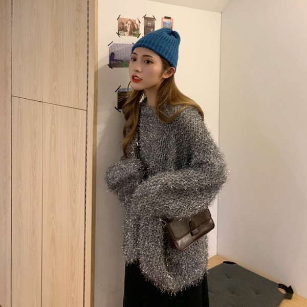 Új modellű női pulóver O-nyakkal, szürke és fekete színben