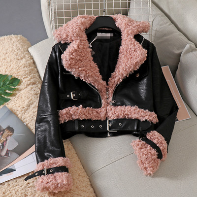 Geacă modernă de piele de damă cu căptușeală moale de culoare neagră