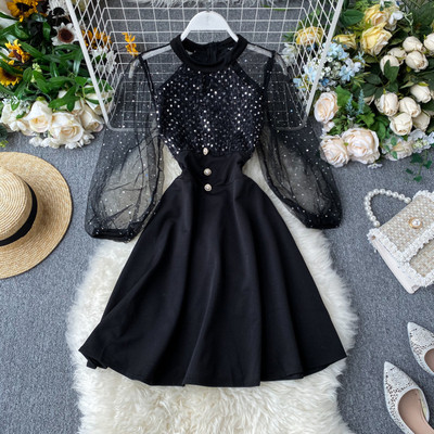 Μοντέρνο γυναικείο φόρεμα τούλι σε μαύρο και άσπρο χρώμα