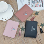 Poșetă de damă cu element metalic și inscripție