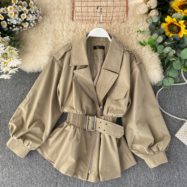 Модерно дамско яке с колан в няколко цвята