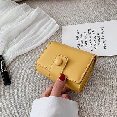 Poșetă de damă modernă cu lanț metalic