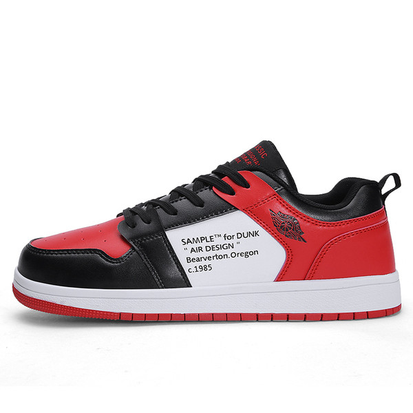 Adidași bărbați din piele cu inscripție în negru, roșu și alb