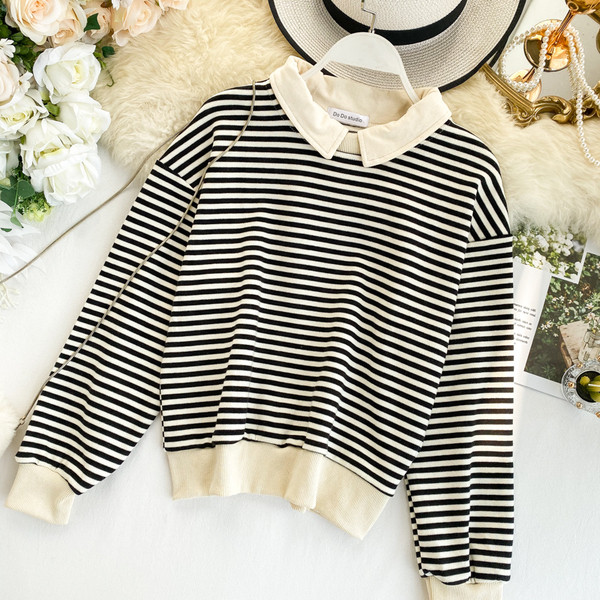 Pulover de dama modern in dungi cu guler in mai multe culori