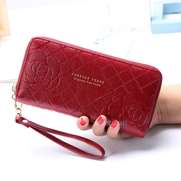 Γυναικείο πορτοφόλι από λέκο δέρμα με φερμουάρ