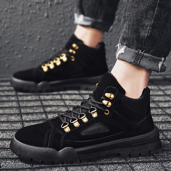 Adidasi moderni pentru barbati cu sireturi si talpa groasa in negru, maro si gri