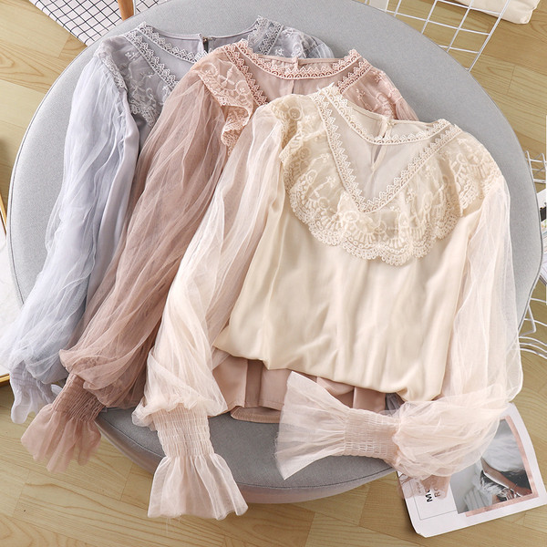 Bluză de damă modernă cu dantelă și mâneci lungi în trei culori