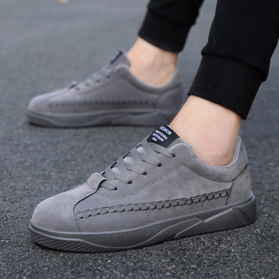 Мъжки велурени кецове с равна подметка в черен,червен и сив цвят 