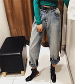 Női széles farmer világos színben, magas derékkal