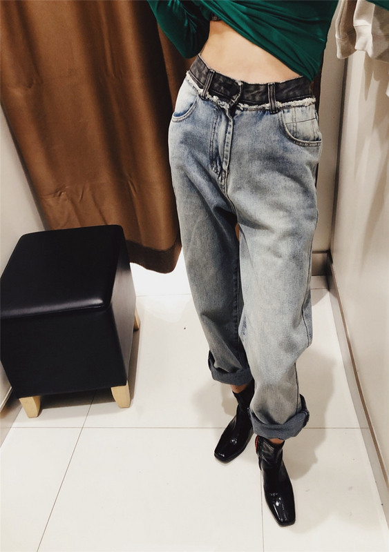 Női széles farmer világos színben, magas derékkal