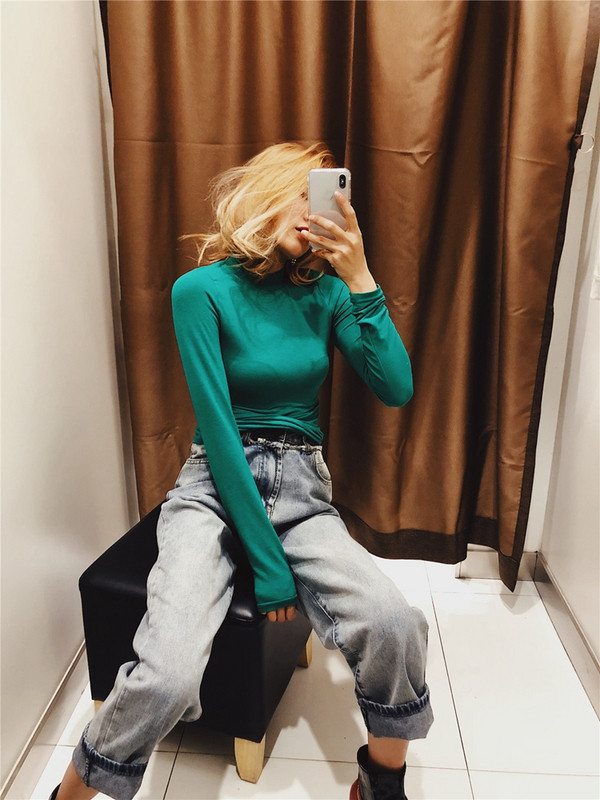 Női széles farmer világos színben, magas derékkal