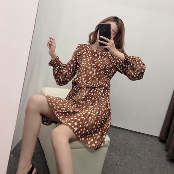 Rochie de dama scurta si lata de culoare maro