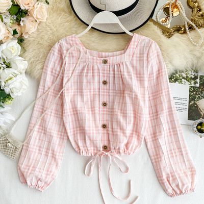 Γυναικείο καρό πουκάμισο με  κουμπιά και το τετράγωνο ντεκολτέ