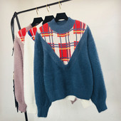 Pulover de dama modern cu decolteu rotund in alb si albastru