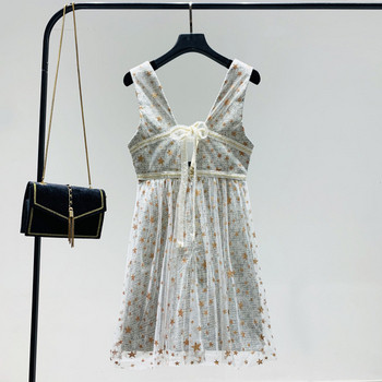 Model elegant de rochie de dama cu tul