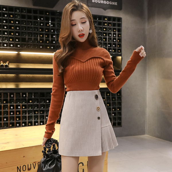 Νέο μοντέλο κομψή γυναικεία φούστα  με κουμπιά σε γκρι, μαύρο και μπεζ χρώμα