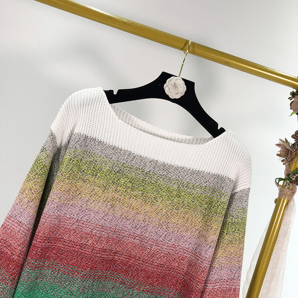 Μακρύ πουλόβερ σε διάφορα χρώματα