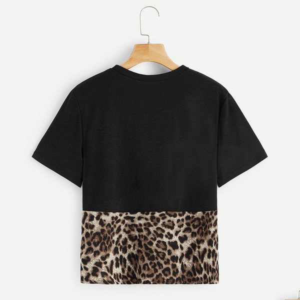 Γυναικεία μπλούζα με πούλιες και εκτύπωση ζώων