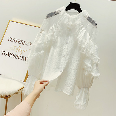 Cămașă de damă cu dantelă și nasturi în alb și negru