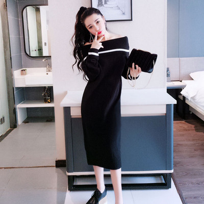 Rochie de damă, lejeră, lungă de iarnă, cu umerii goi, în negru